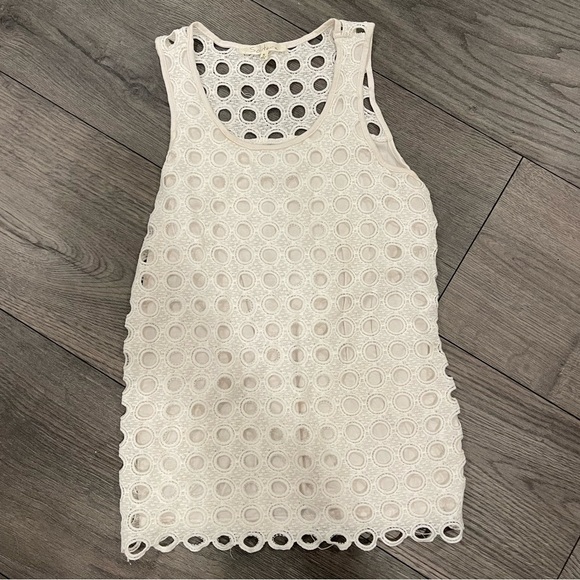 tank top - Picture 1 of 4